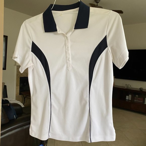 two blouse to play golf or for any occasion of the day - Picture 2 of 9